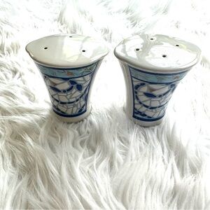 Vintage Pfaltzgraff Blue Monaco Mosaic Salt & Pepper Shakers Set